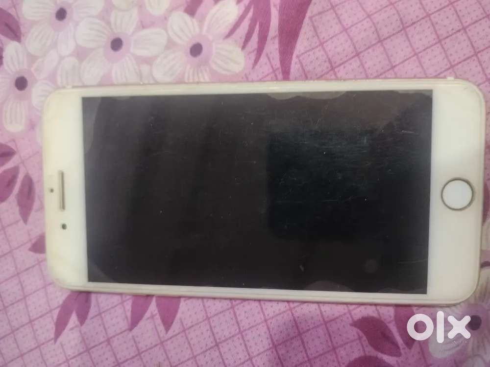 I phone 7plus super mint condition