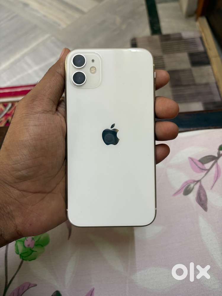 Iphone 11 1.5 year used with a good battery health
