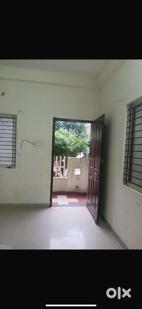 Nanda Nagar - 1 Room and Bathroom