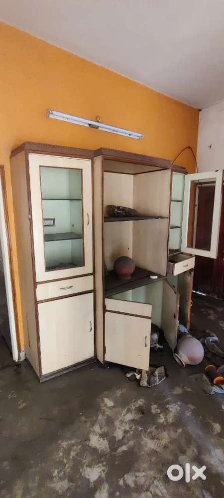 urgent sell tv unit