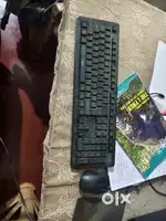 Wireless keyboard year old all ok