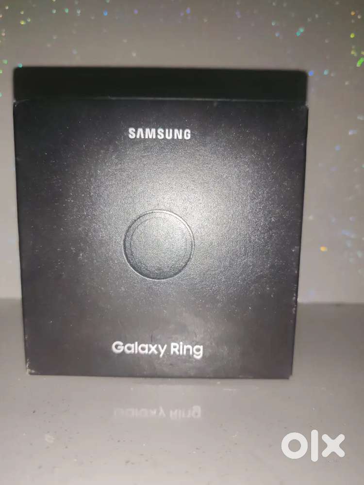 Brand new condition samsung galaxy smart ring