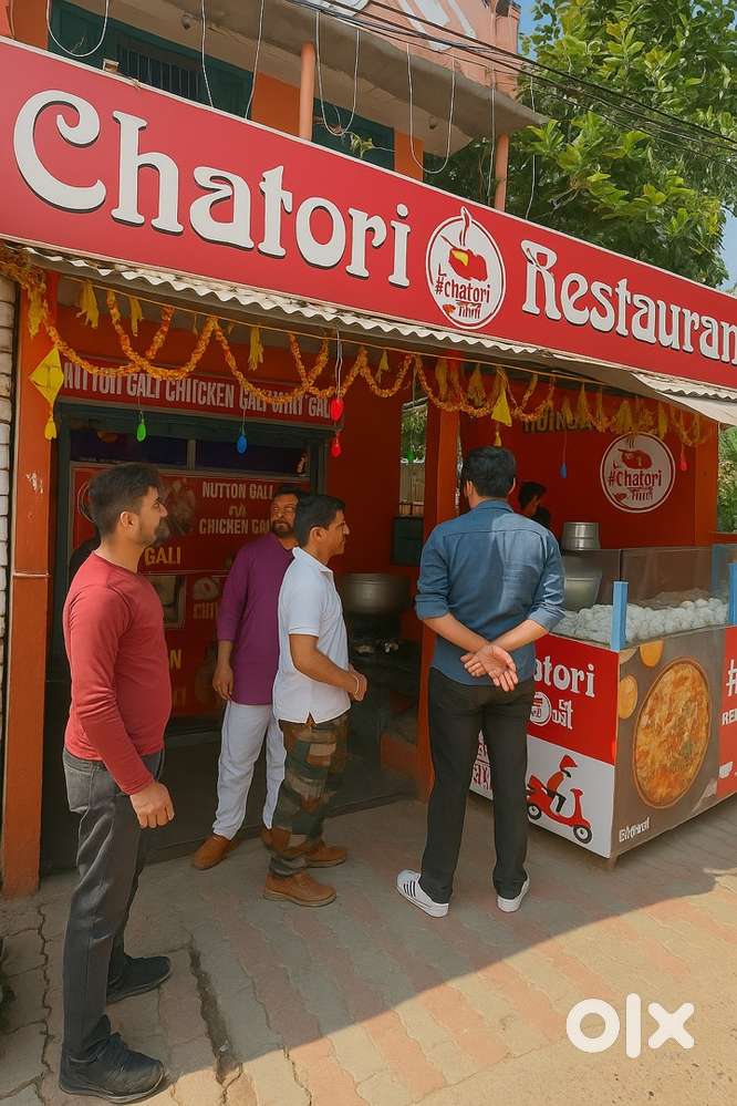 Kolkata style biryani,chicken chaap,rools