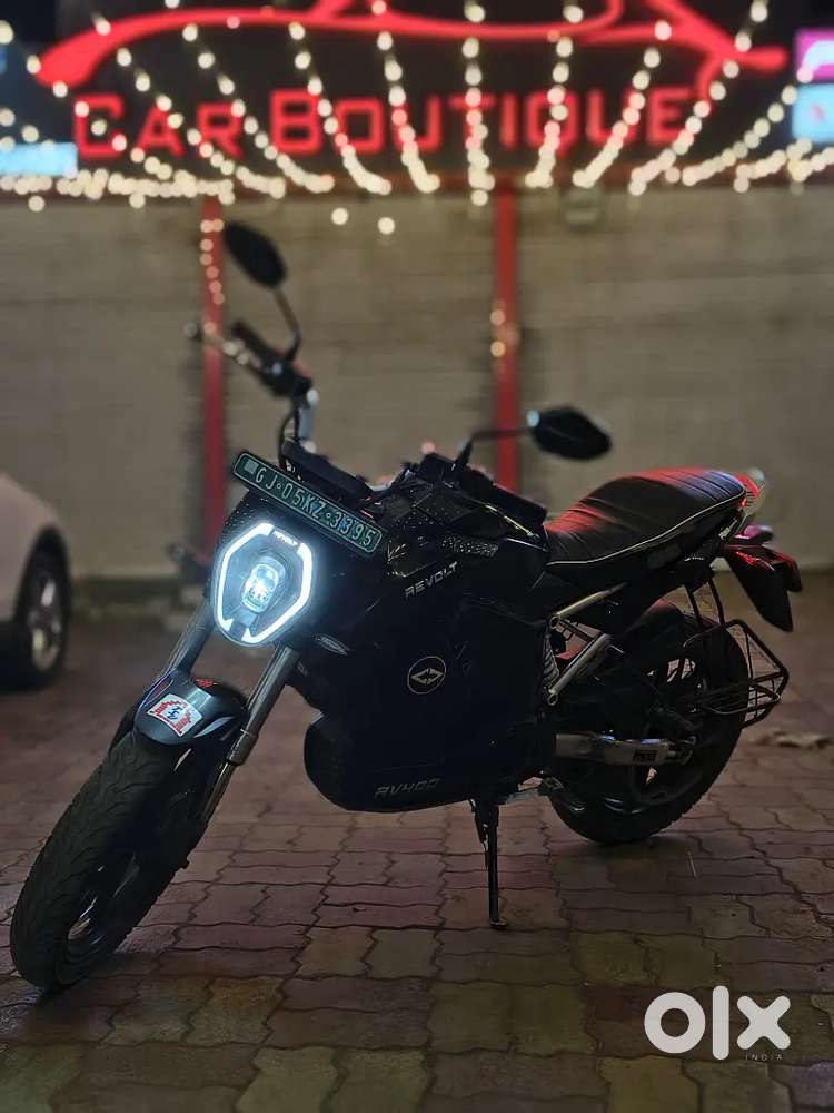 It's in good condition and good battery health