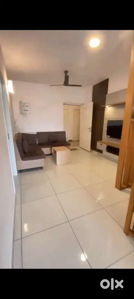 2bhk fully furnished flat Kakkanad nr Infopark