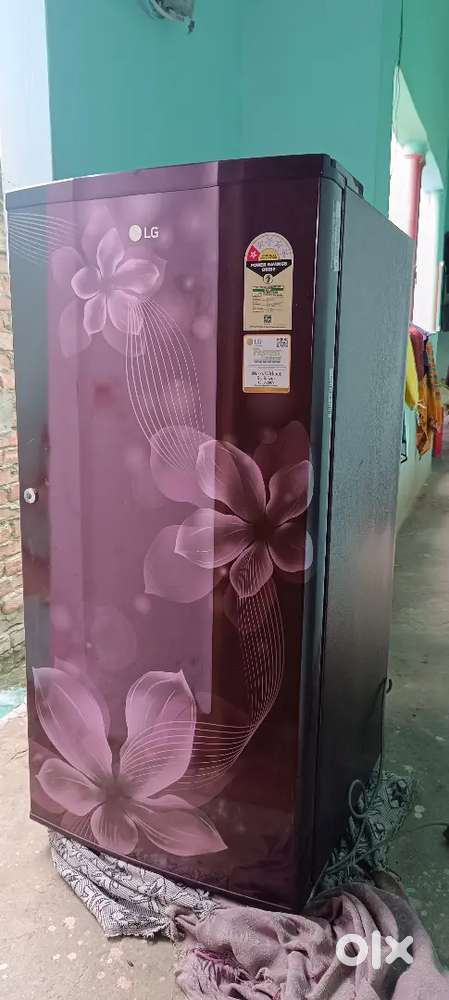 Lg fridge 185 liter new condition