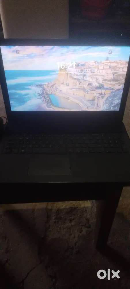 Dell laptop Negotiable