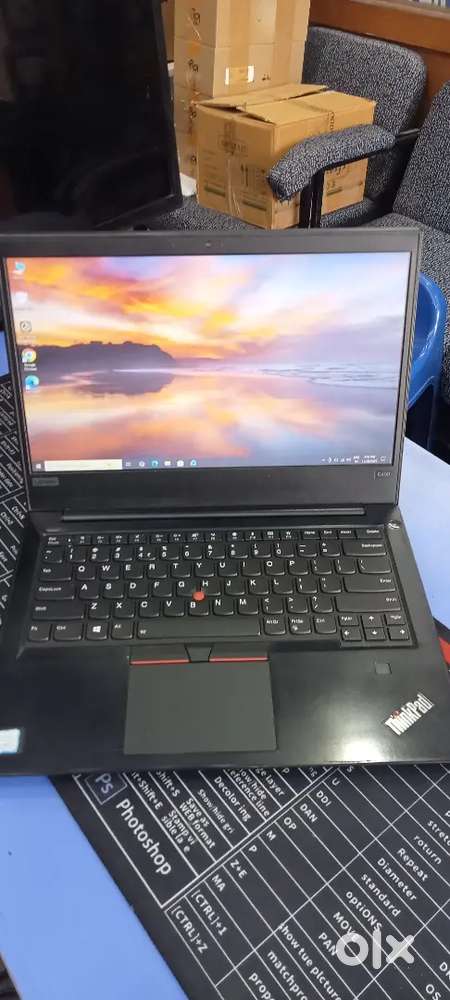 Lenovo ThinkPad E480 14inch business laptop core i7-8th Gen,8Gb RAM,25