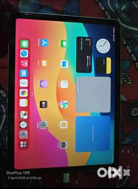 Ipad Air 4th generation, blue color, with box,free cooler & cover case