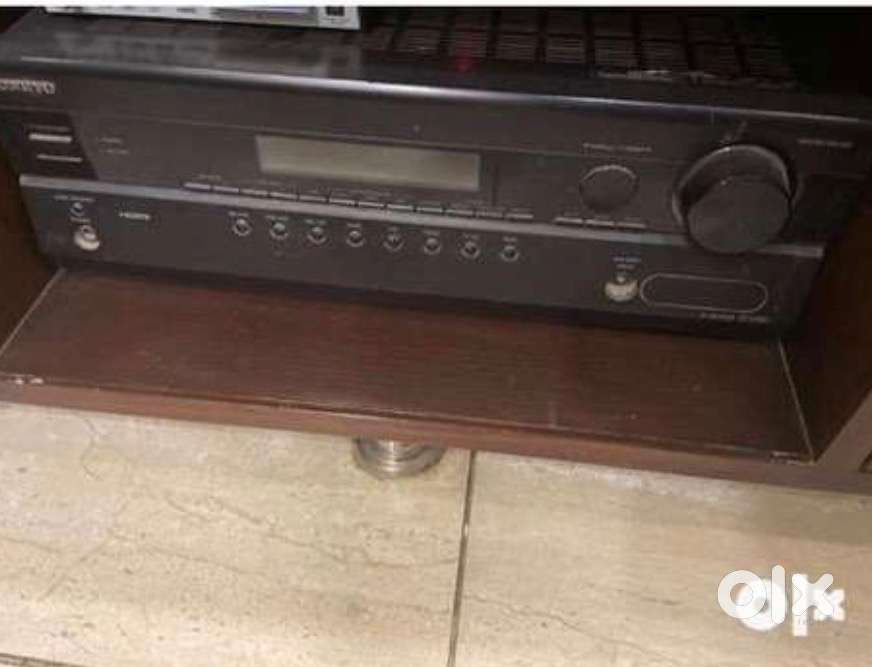 Onkyo amplifier- HT380 subwoofer