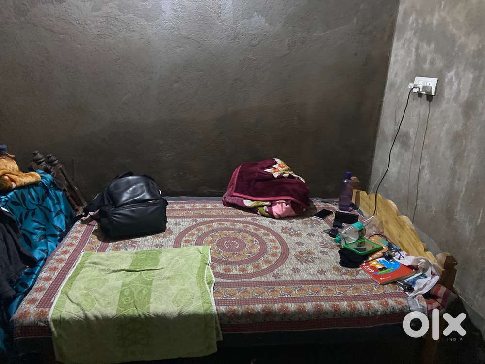 Mast room couple always