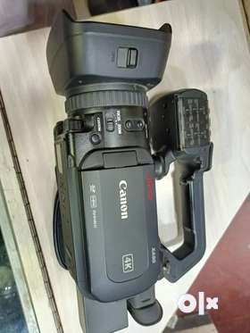 Canon XA 50 video camera brand new condition camera