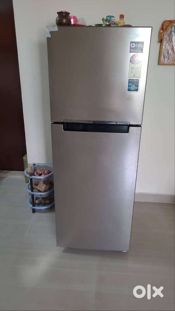 Samsung Frost-Free Double Door Refrigerator with capacity of 243 Liter