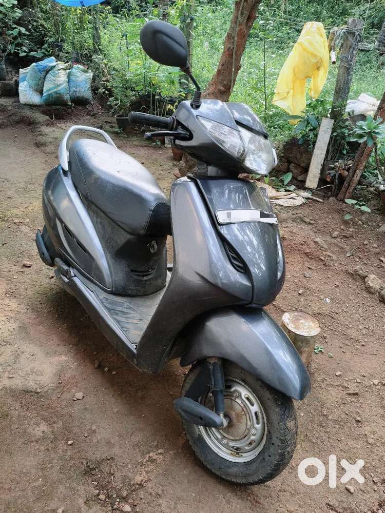 Honda Activa 2009 spare. And good kit