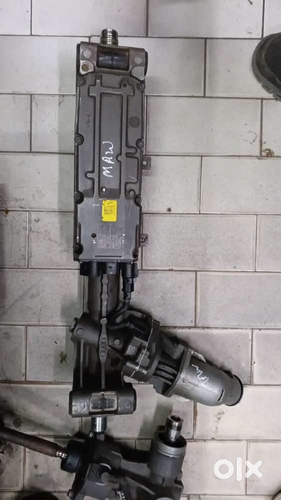 Audi A4 steering rack 8K0