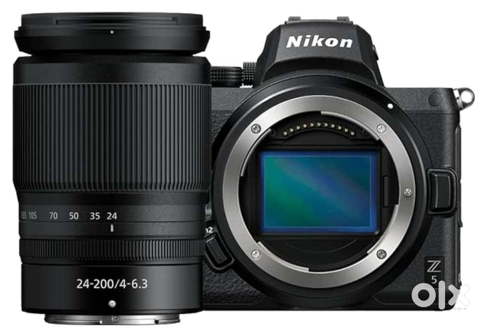 Nikon z5 with 24-200lens