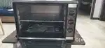 Murphy oven, Granite Stones, Round Table, kitchen sink