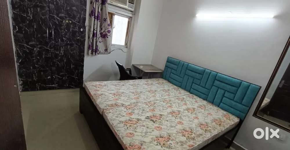 1bhk fully furnished/ independent