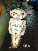 Gadi gandi hai kyunki 10 din se khadi h