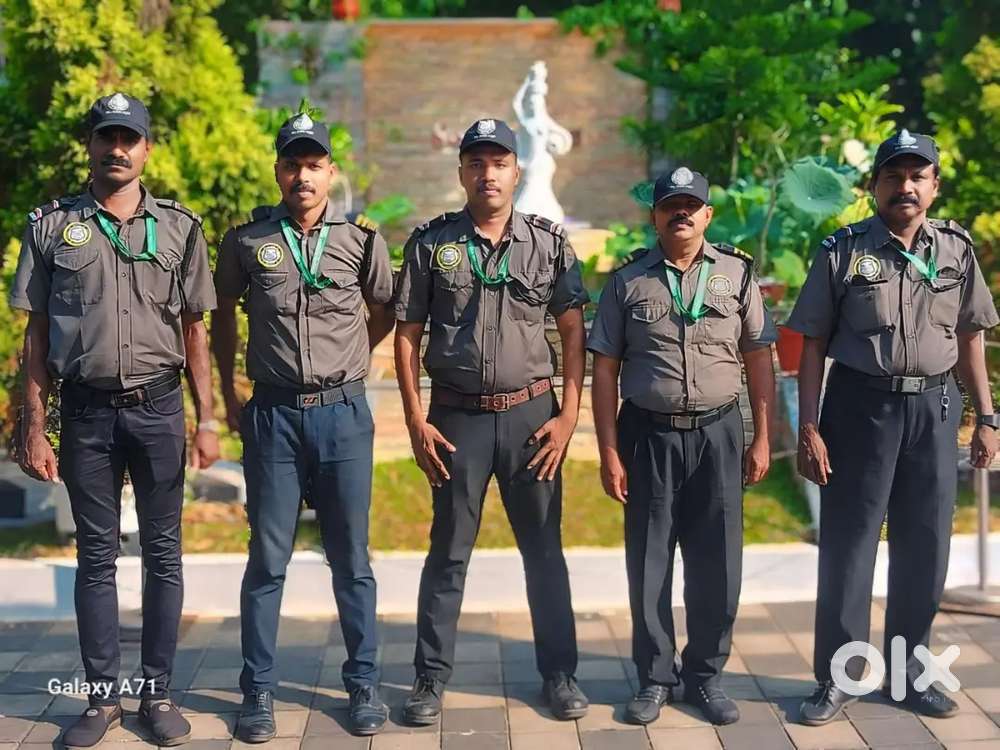 Security guard for Apartment near Eroor,Bhavanas school
