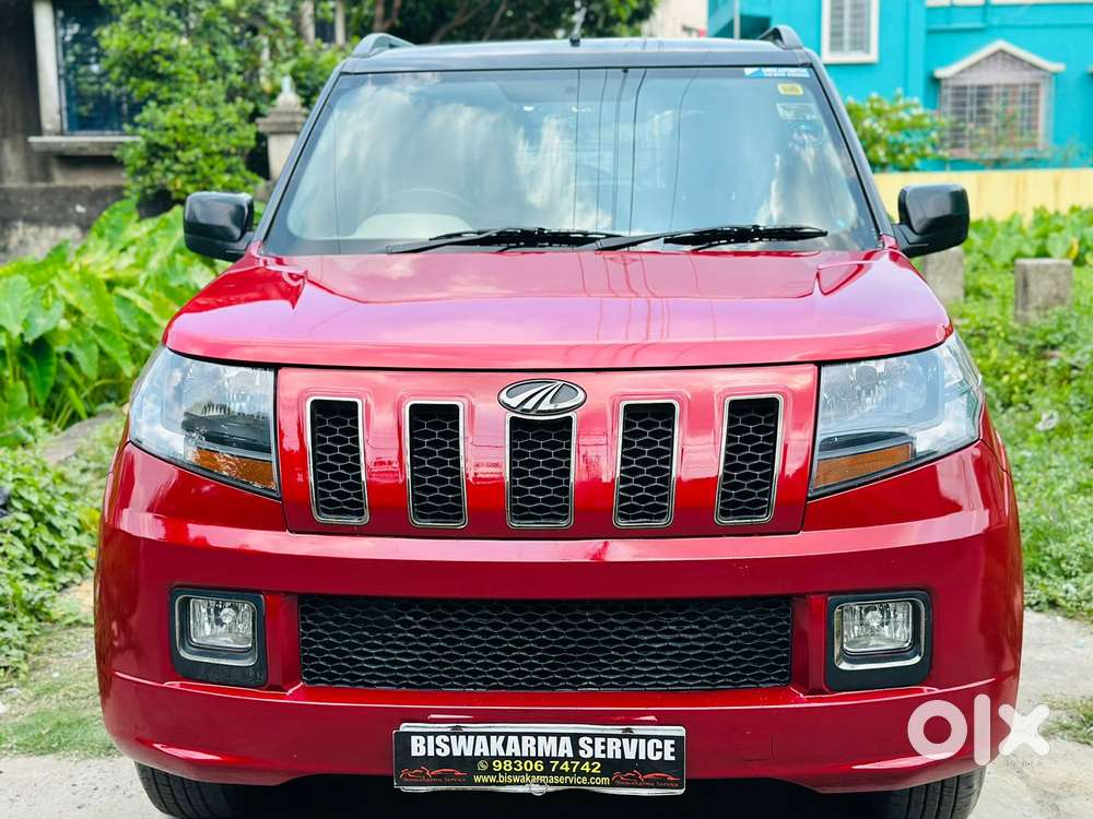 Mahindra TUV 300 T10 Opt, 2018, Diesel