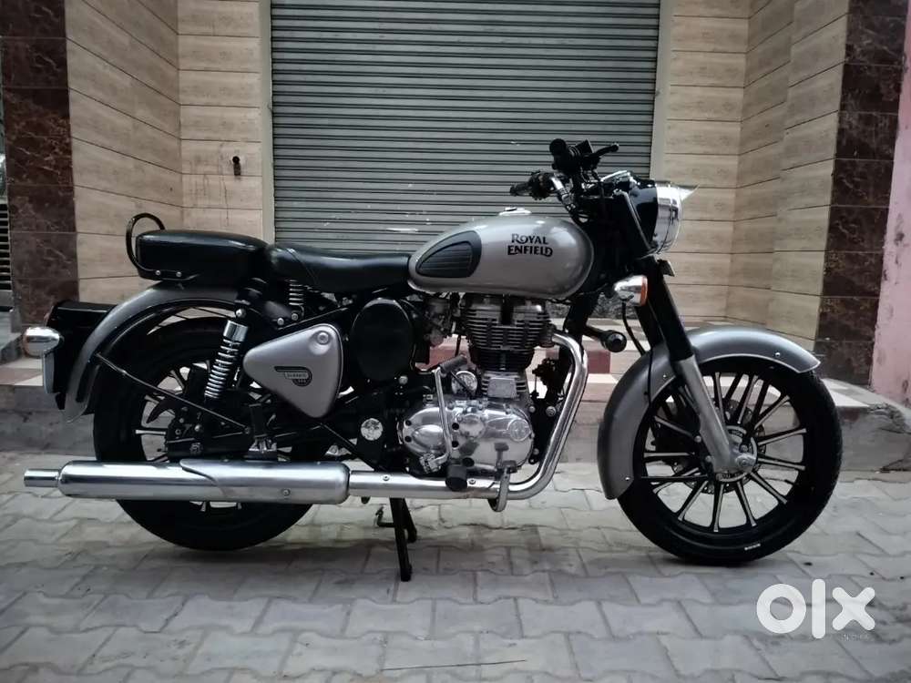 Royal Enfield classic gunmetal