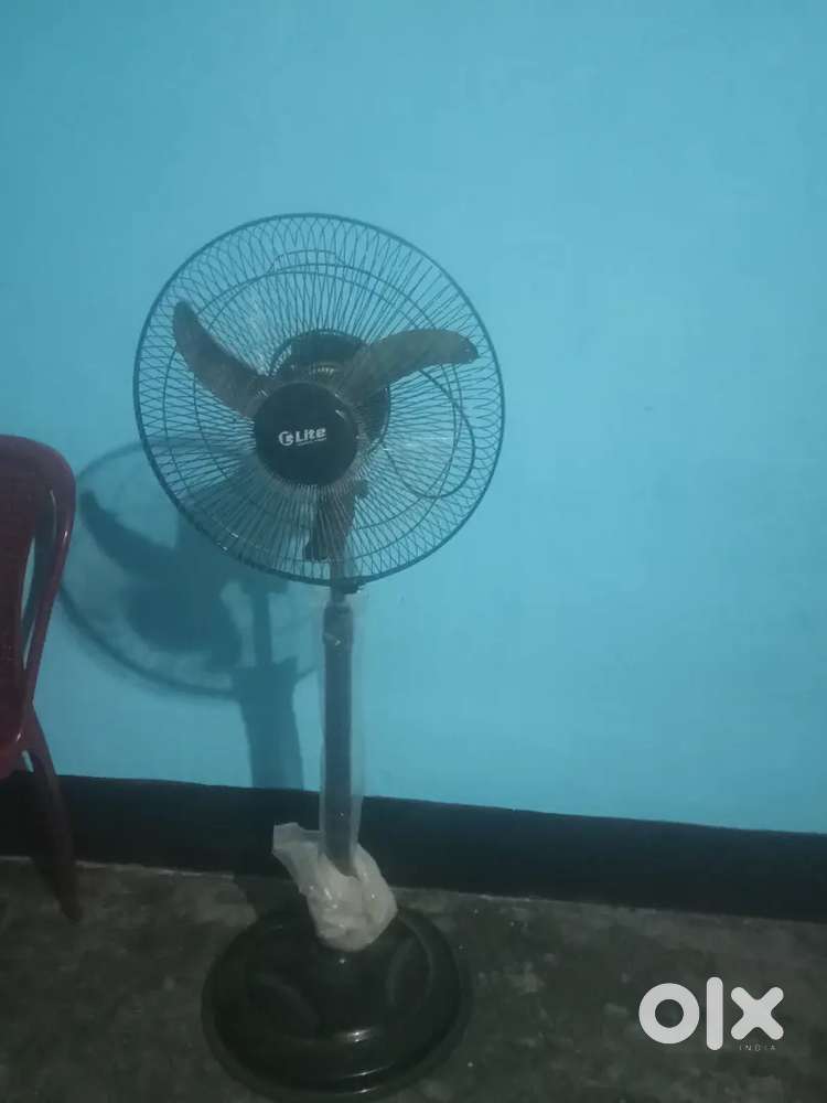 Stand fan good condition