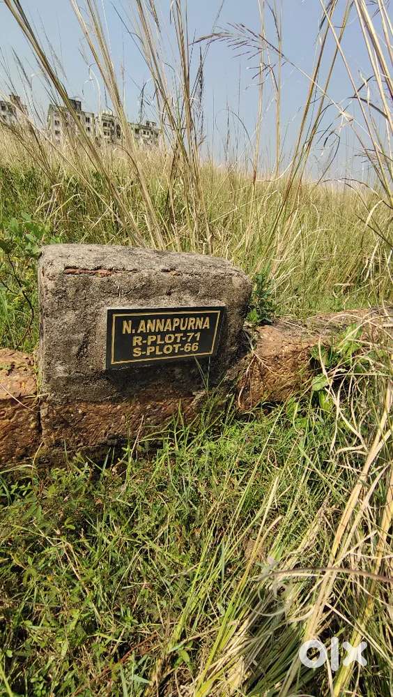 Plot For Sale in Sahaspur