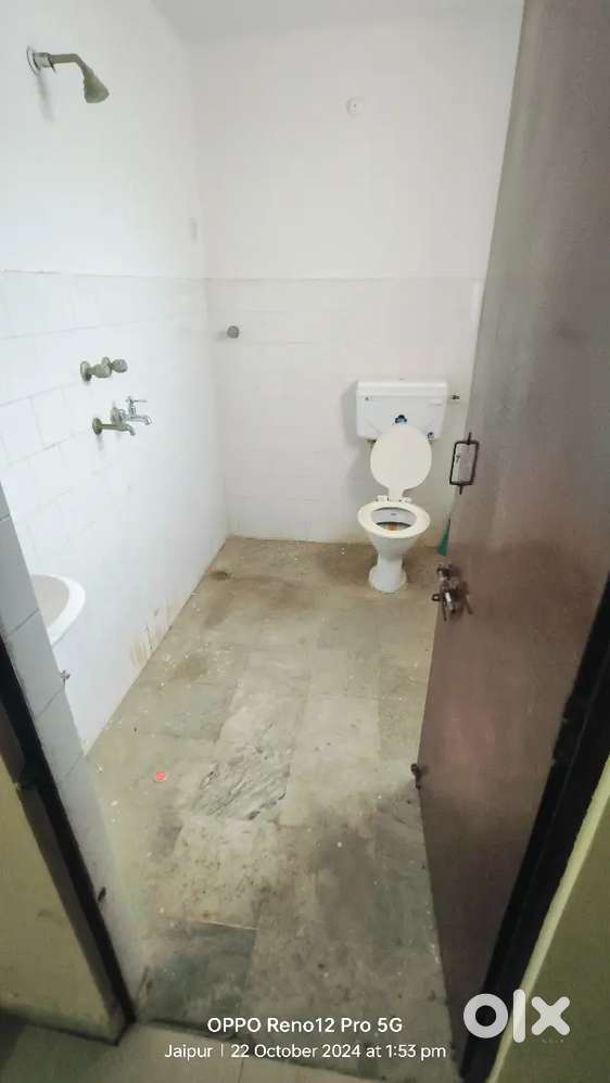 1 room kitchen attached toilet fully furnished fully independent