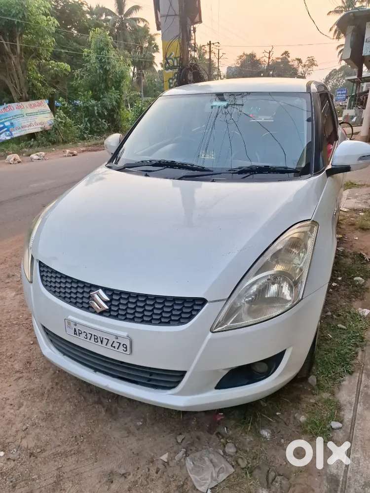 Maruti Suzuki Swift 2013 Diesel Well Maintained