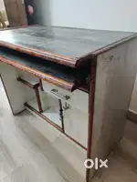 Study Table Office Desk Computer/Laptop Table with Lockable storage