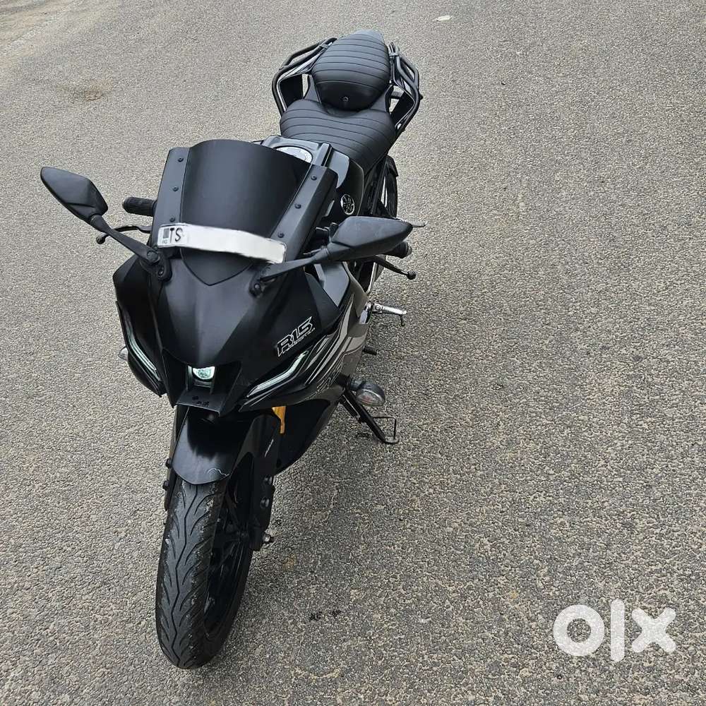 YZF YAMAHA R15 V4 Dark Knight