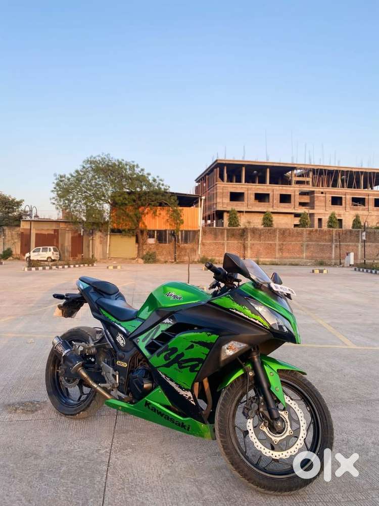 Gadi ne koi kam nhi hai