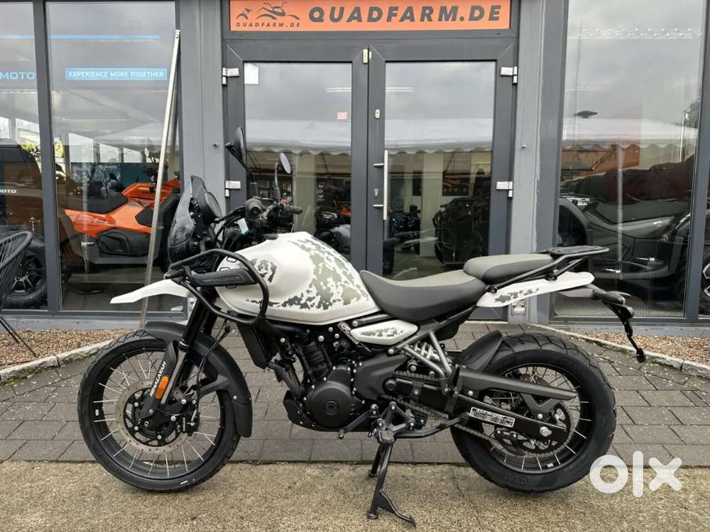 Himalayan 450 available 2025 model with bank