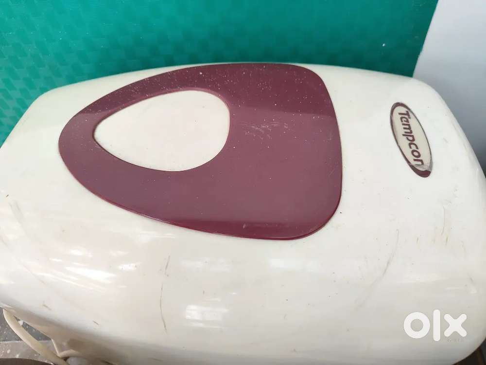 Tempcon Brand Geyser 10 Ltr.