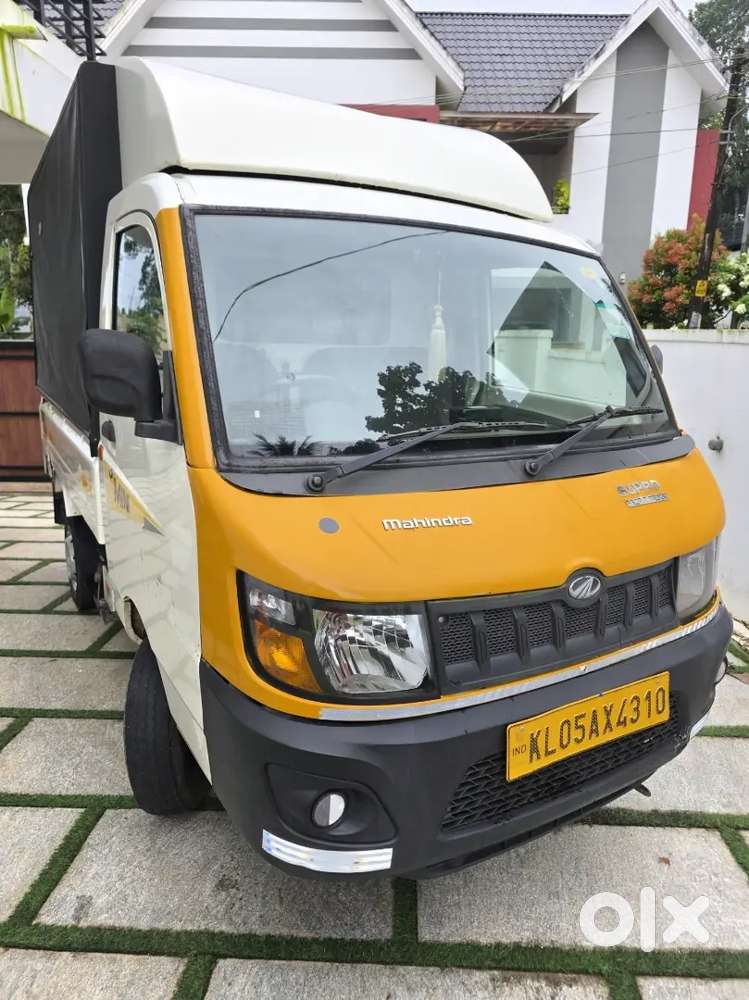 Mahindra Supro mini