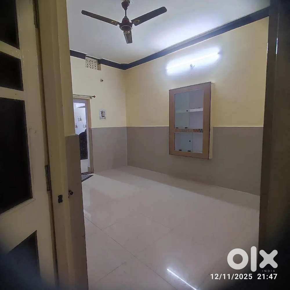 Gulaua Chowk Ground Floor 1BHK +1 Additional room Available For rent