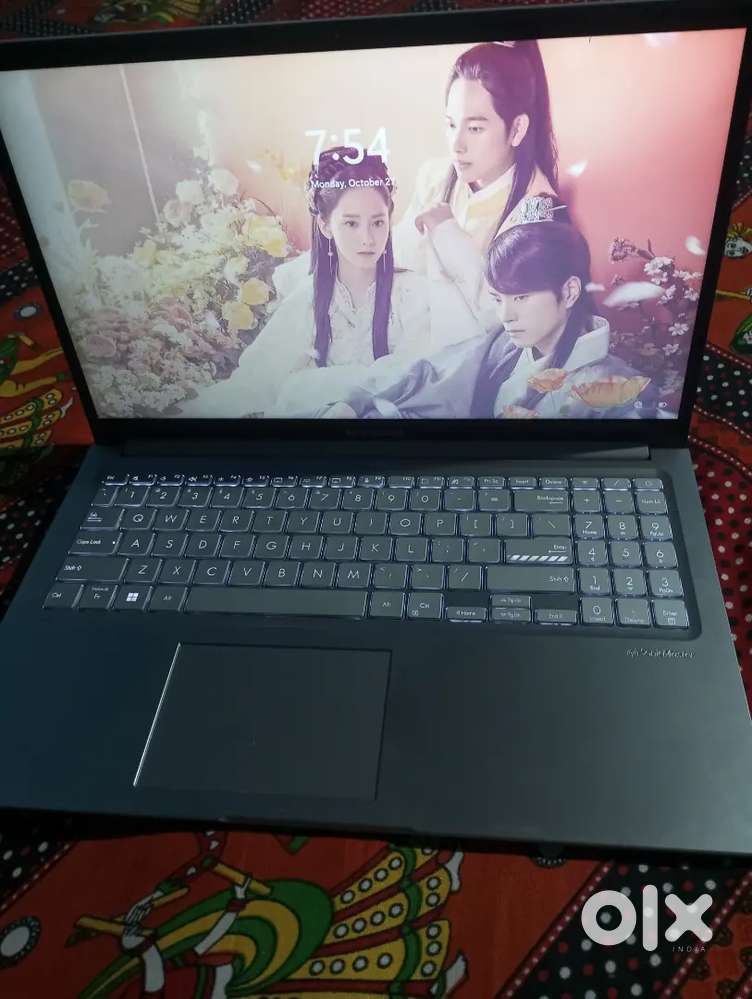 Laptop from asus i by in may 2025