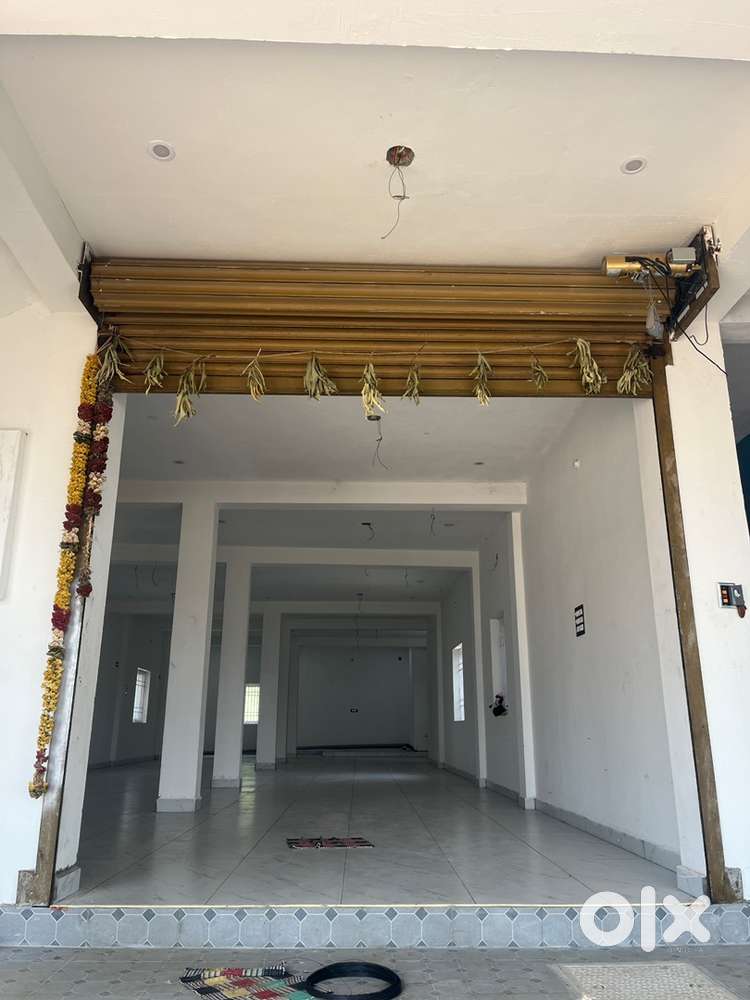 Commercial space for rent96292v66352