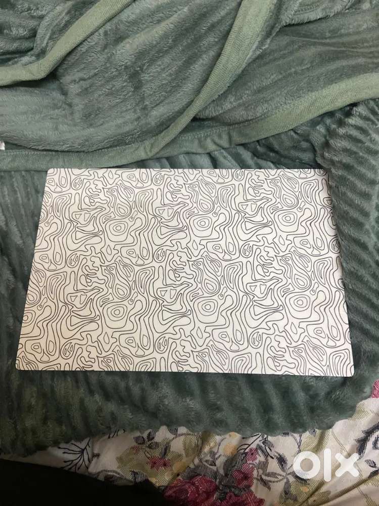 Lenovo L340-15IRH Gaming Laptop with Charger in superb Condition