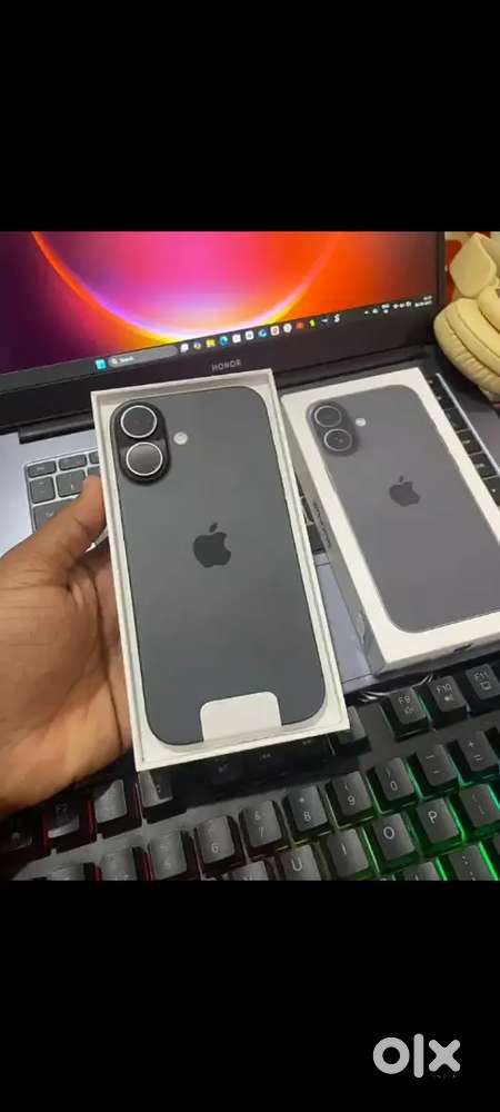 iPhone 17 256gb 5days old