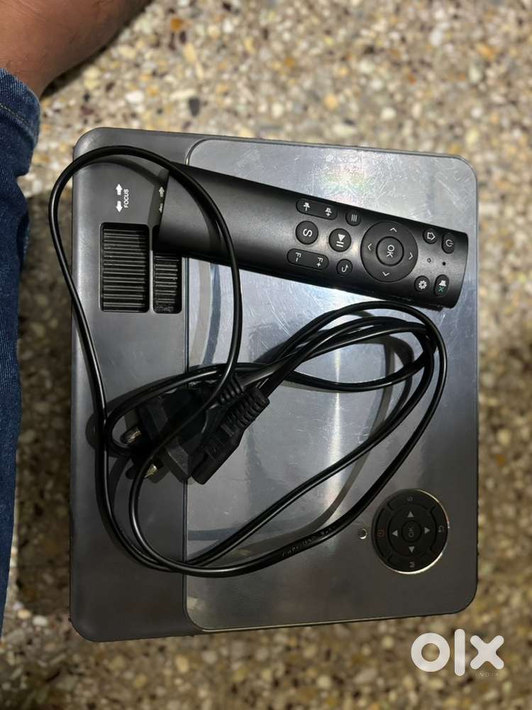E- GATE® LED PROJECTOR- E11k63