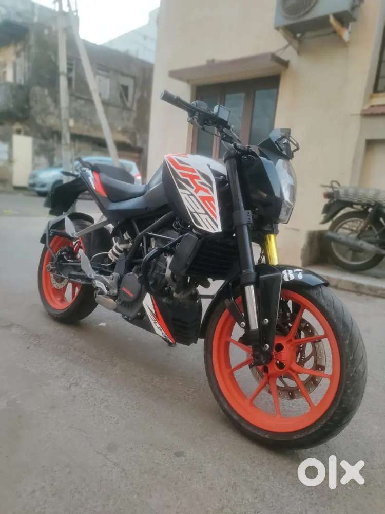 Ktm duke 125