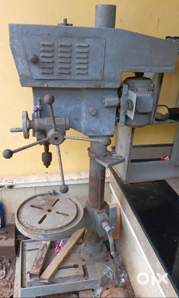 Bench drill machine