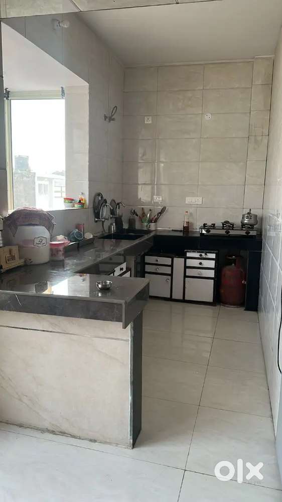 Room for girls in sector 27d near Elente mall