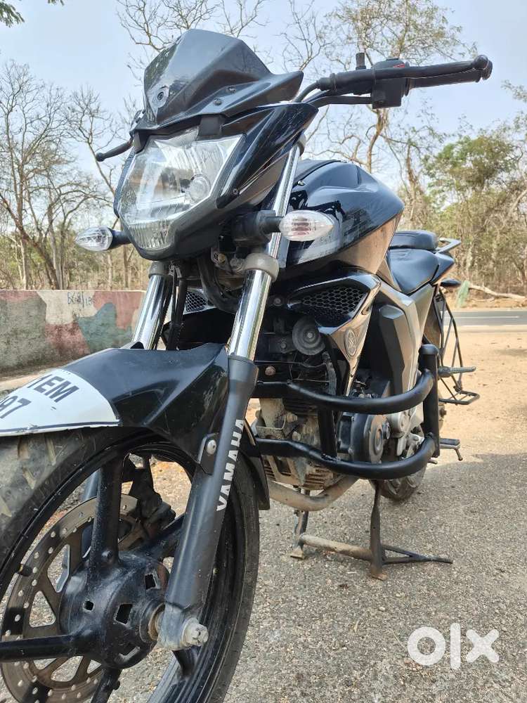 YAMAHA FZ V2.0 FOR SALE IN GOOD CONDITION