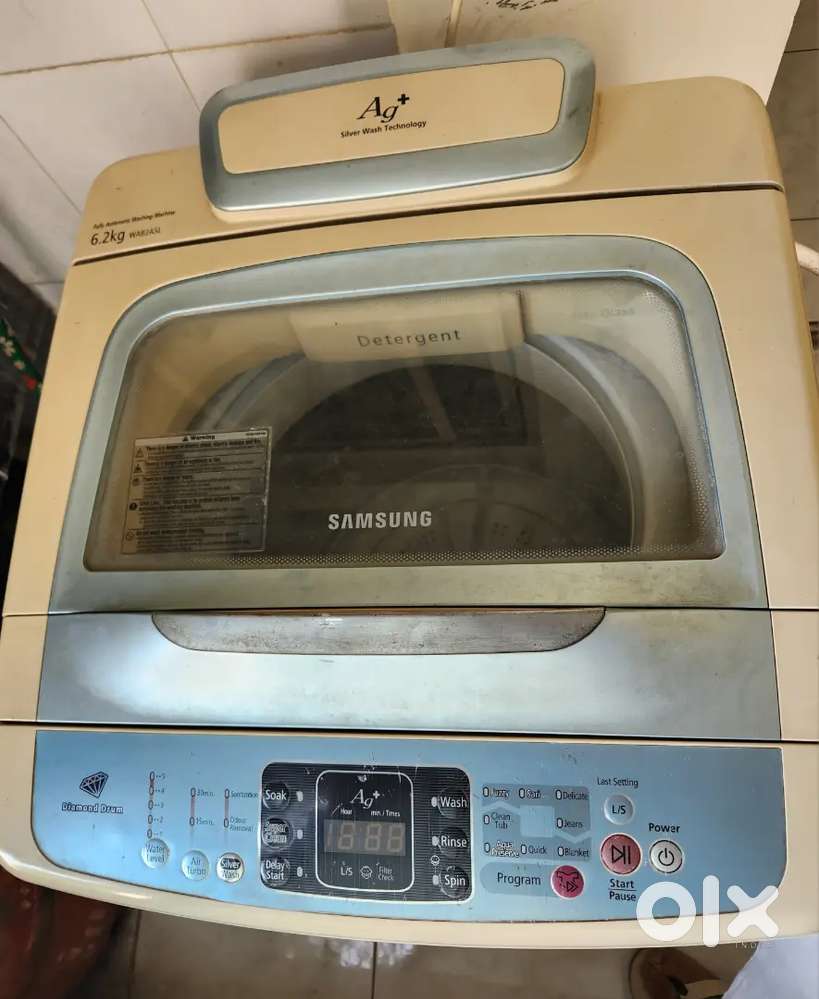 Top loading washing machine