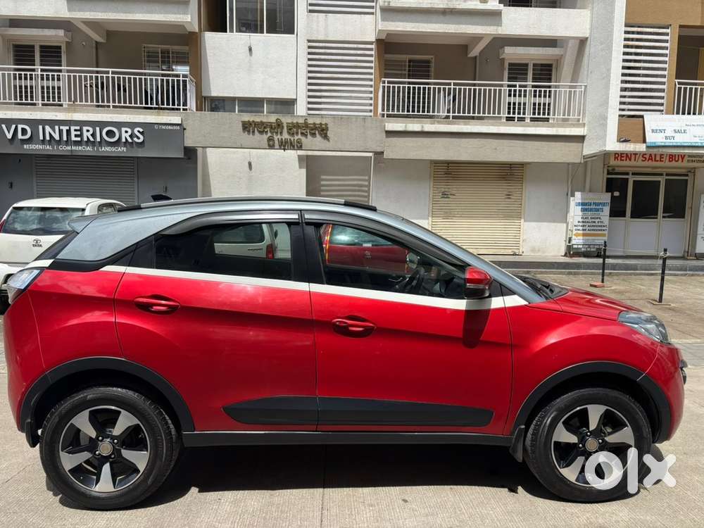 Tata Nexon 2018 diesel, automatic showroom condition