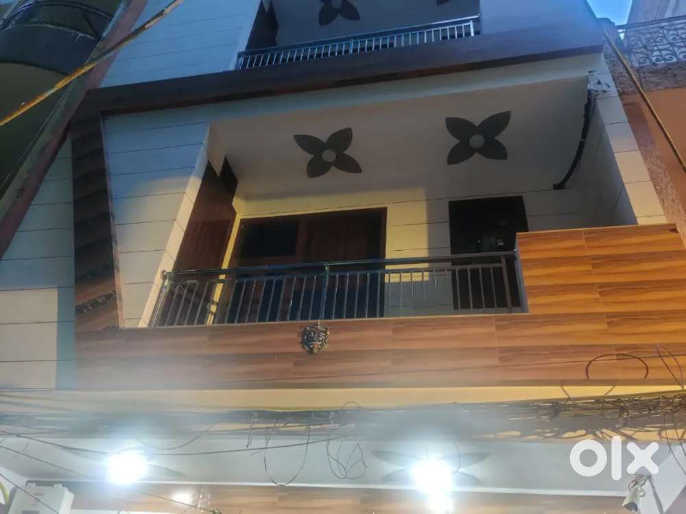 Flat available for rent