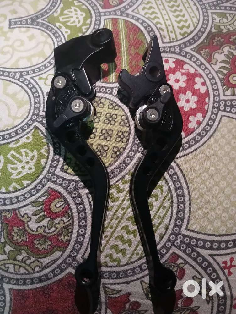 CLUTCH AND BRAKE LEVER UNUSED